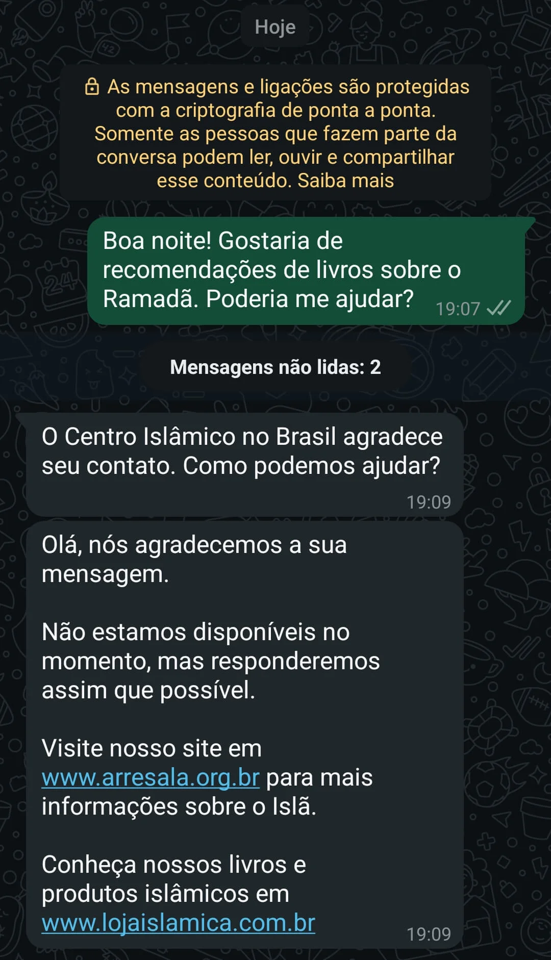 Captura de tela mostrando mensagens de saudação entre um cliente e uma loja de artigos muçulmanos pelo WhatsApp