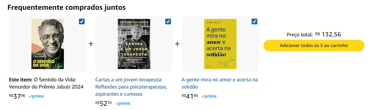 Recorte de tela do site da Amazon sugerindo ao cliente três livros que costumam ser comprados juntos.