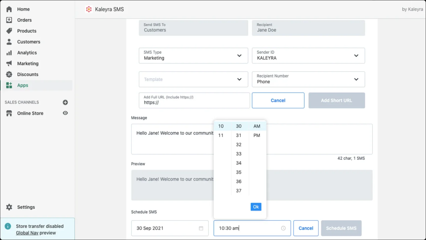 Uma foto demonstrando o criador de mensagens SMS da Kaleyra. O usuário pode selecionar o tipo de SMS, adicionar uma URL, agendar o envio no caso de SMS de marketing e modificar o texto.