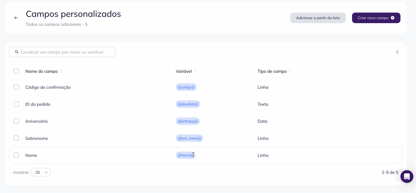 Como copiar uma merge tag da lista de campos de contato personalizados e colá-la no e-mail. 